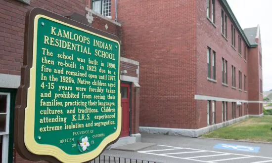 Feds to Pay International Organization $2M to Advise on Indigenous Unmarked Graves