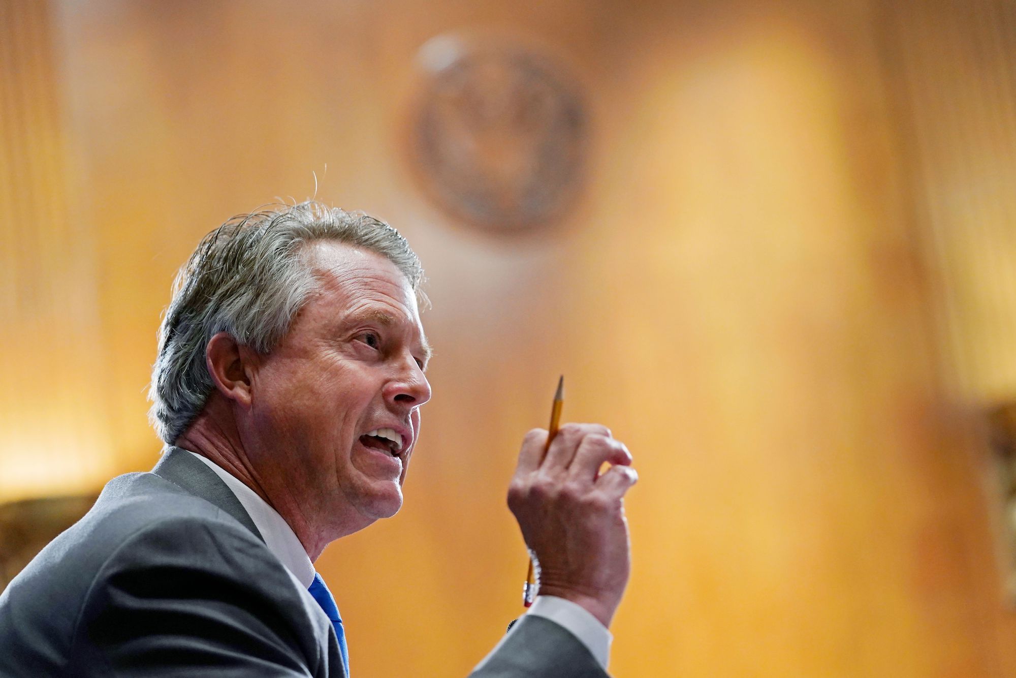 Republican Senator Introduces Legislation to Temporarily Halt Federal Research Grants Going to Viral Gain of Function Research - Vimarsana News