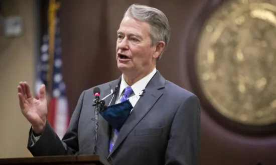 Idaho Gov. Brad Little Wins GOP Gubernatorial Primary