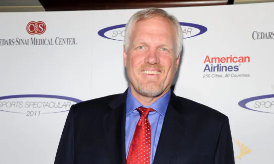Mark Eaton, Shot-Blocking King and Jazz Legend, Dies at 64