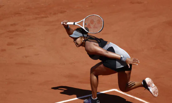 Osaka Begins Roland Garros Campaign With Straight Sets Win