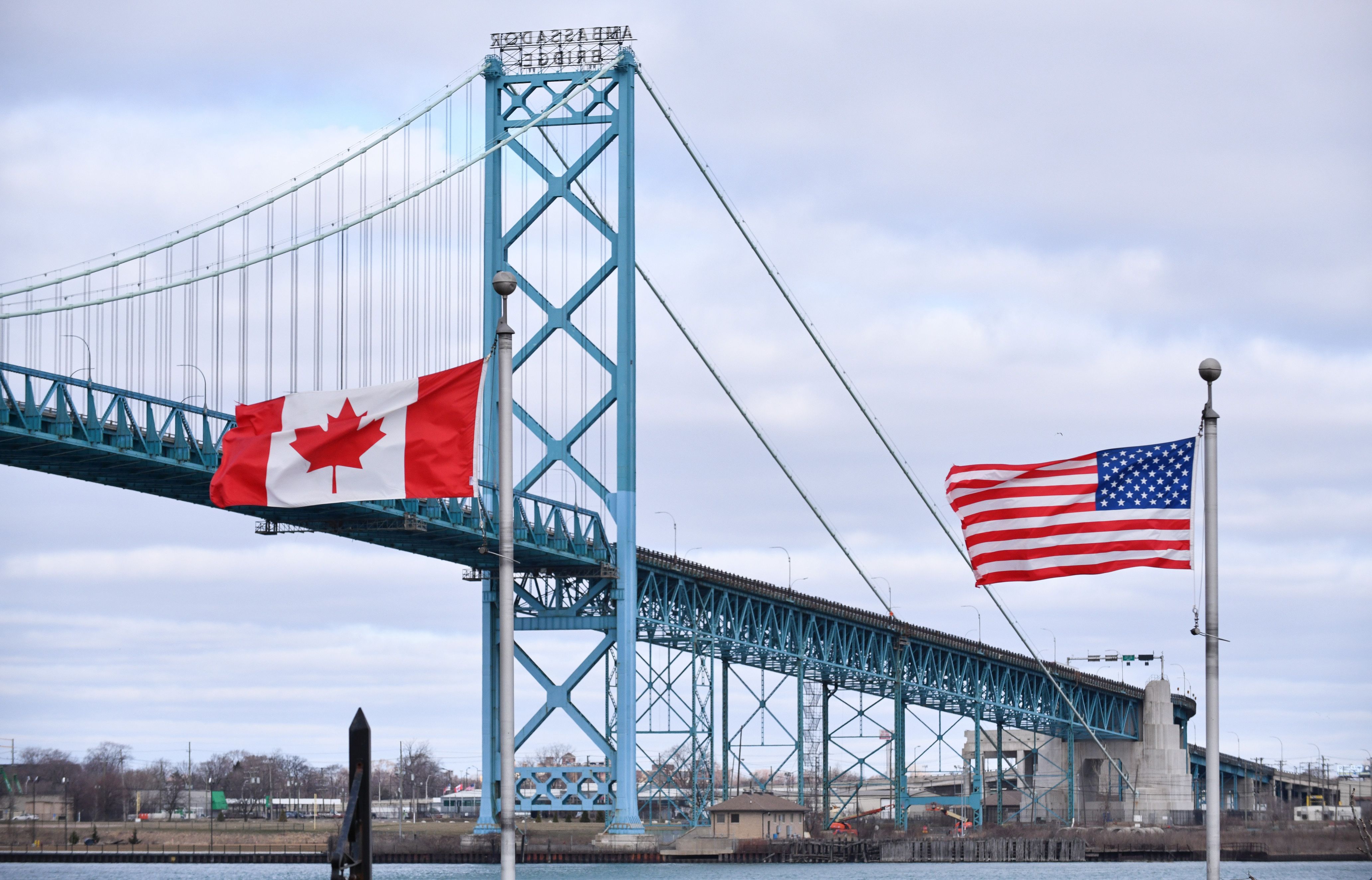 Государственная граница канады. Мост Амбассадор Канада. Американо-канадская граница. Граница США И Канады. Граница США И Канады мост.