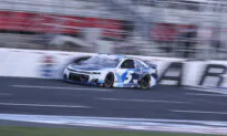 Kyle Larson Sweeps First 3 Stages of Coca-Cola 600