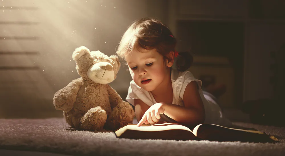 Living books bring the subject to life. (Evgeny Atamanenko/Shutterstock)