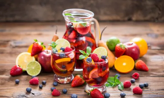 Quercetin: What It Is and Why You Need It