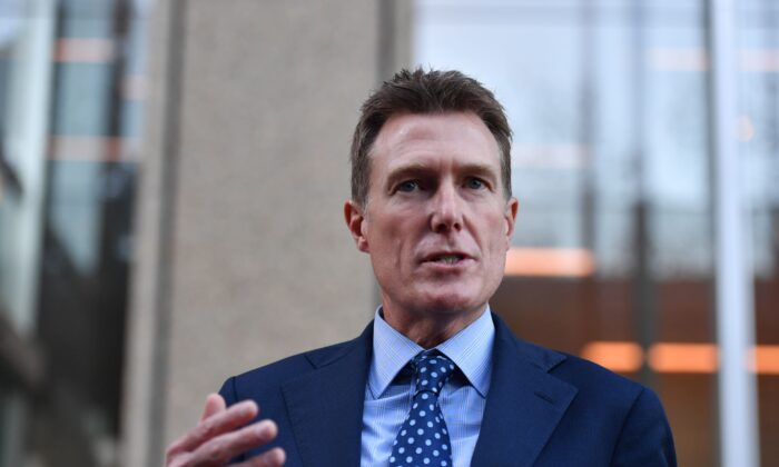 Christian Porter, Minister of Industry, speaks with the media on May 31, 2021 outside the Federal Court of Justice in Sydney, Australia.  (AAP Image / Dean Lewins)