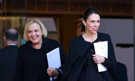 NZ’s Major Political Parties Tight-Lipped on Resignations of 2 Chinese MPs