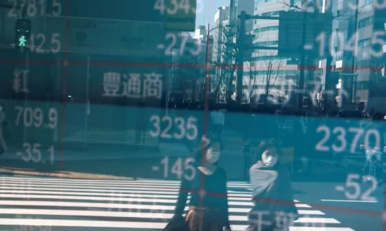 World Stocks Hit Another Record, Oil up in Big Data Week