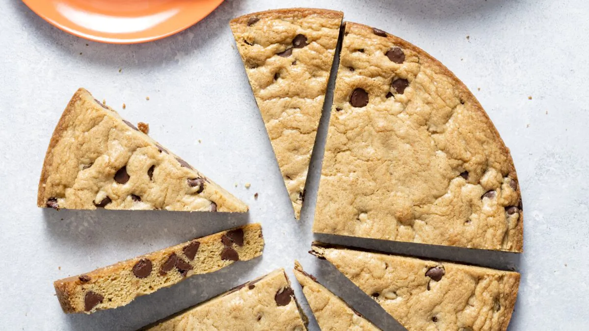 You can serve this cookie like a cake, sliced into wedges. (Elle Simone)