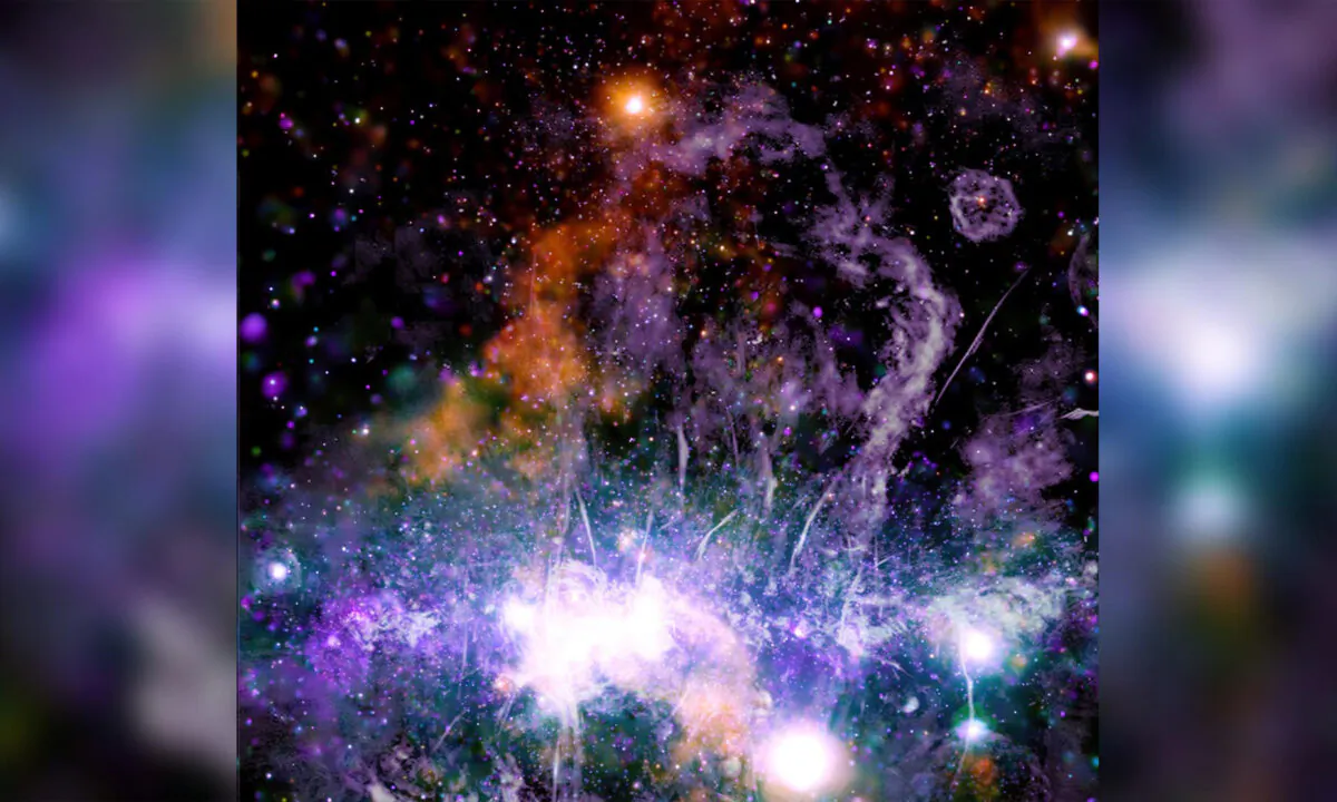(NASA/CXC/UMass/Q.D. Wang, NRF/SARAO/MeerKAT via AP)