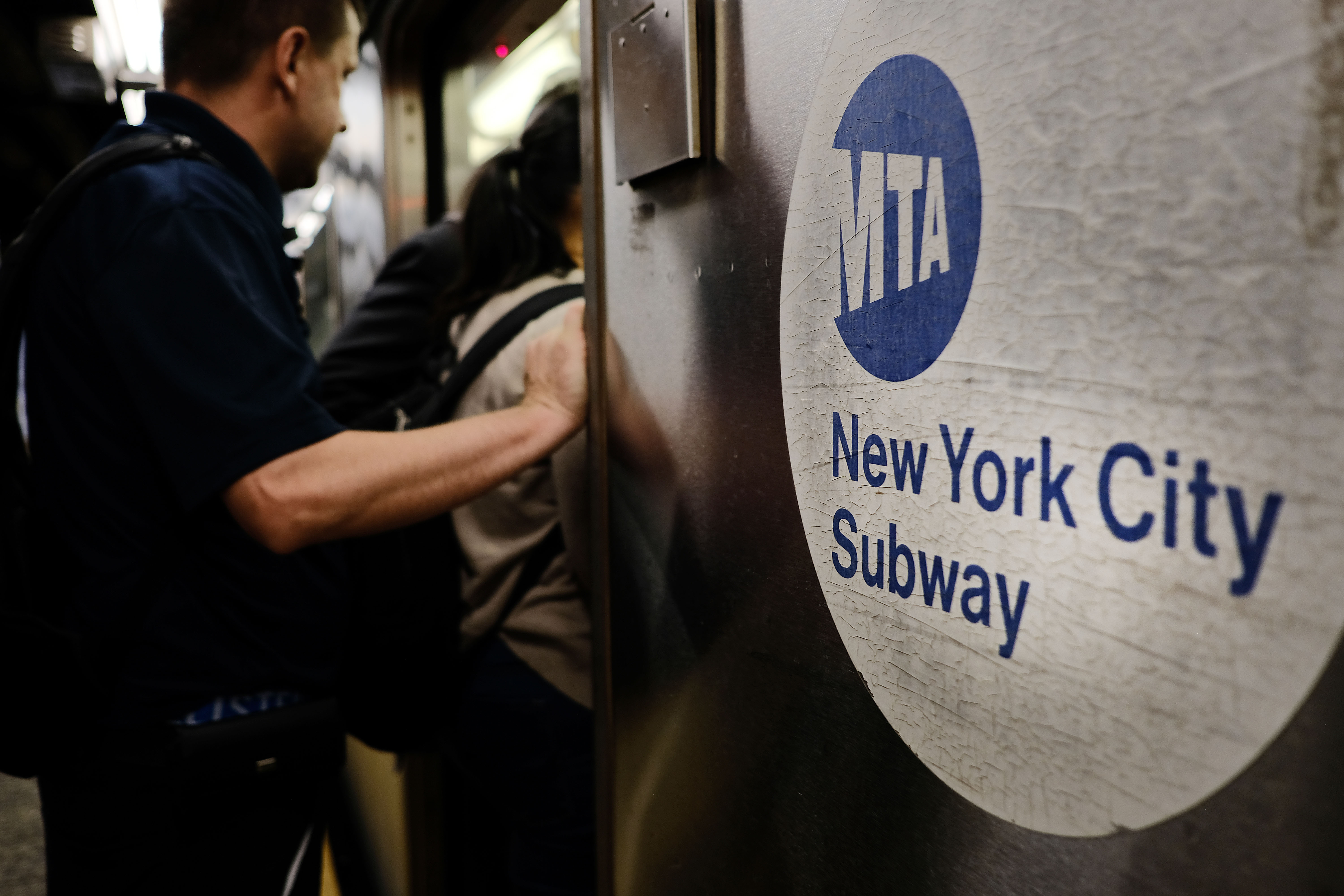 New York Transit Authority Drops Twitter for Real-Time Alerts, Says It's 'No Longer Reliable' - Vimarsana News