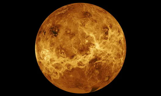 Scientists Detect Oxygen in Noxious Atmosphere of Venus