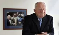 Celebrity Attorney F. Lee Bailey Dead at 87