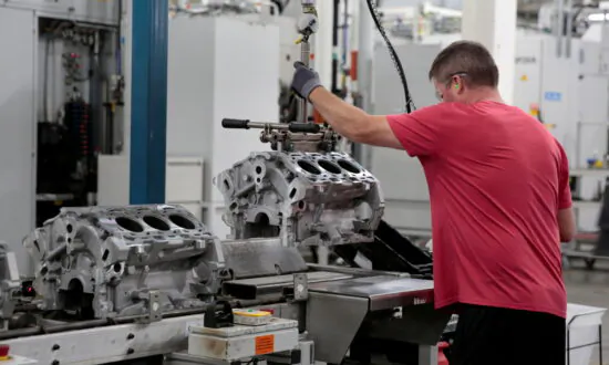 US 1St-Quarter Worker Productivity Unrevised at 5.4 Percent