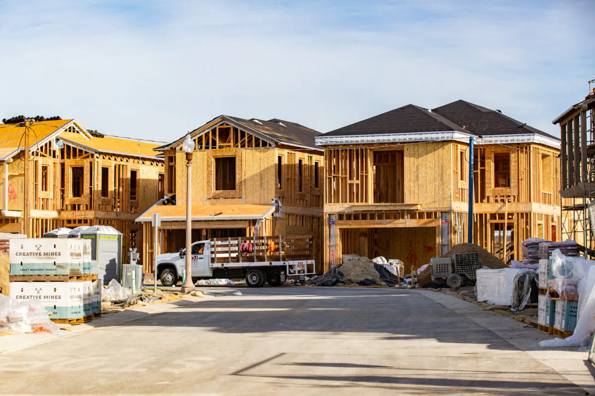 New construction moves forward in the Portola Springs neighborhood of Irvine, Calif., on Feb. 16, 2021. (John Fredricks/The Epoch Times)
