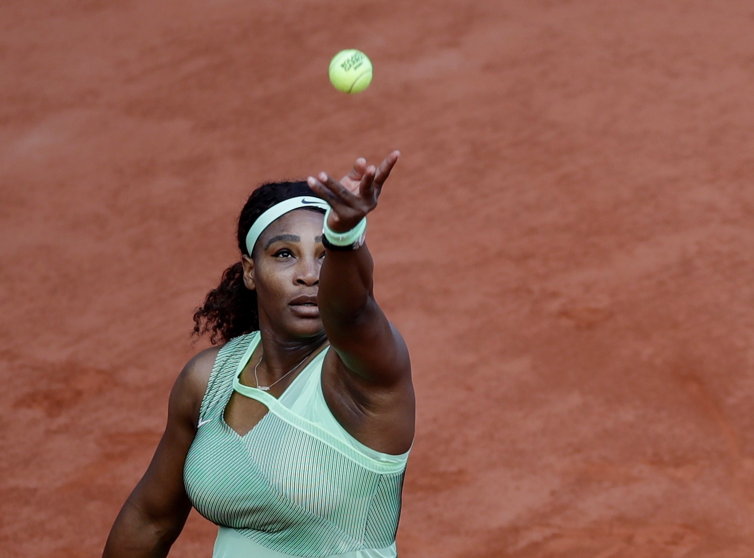 Serena Williams Stunned by Elena Rybakina in French Open 4th Round