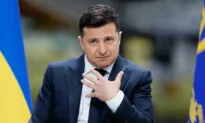 Zelensky Tells Biden Ukraine Needs Clear Plan for Accession to NATO
