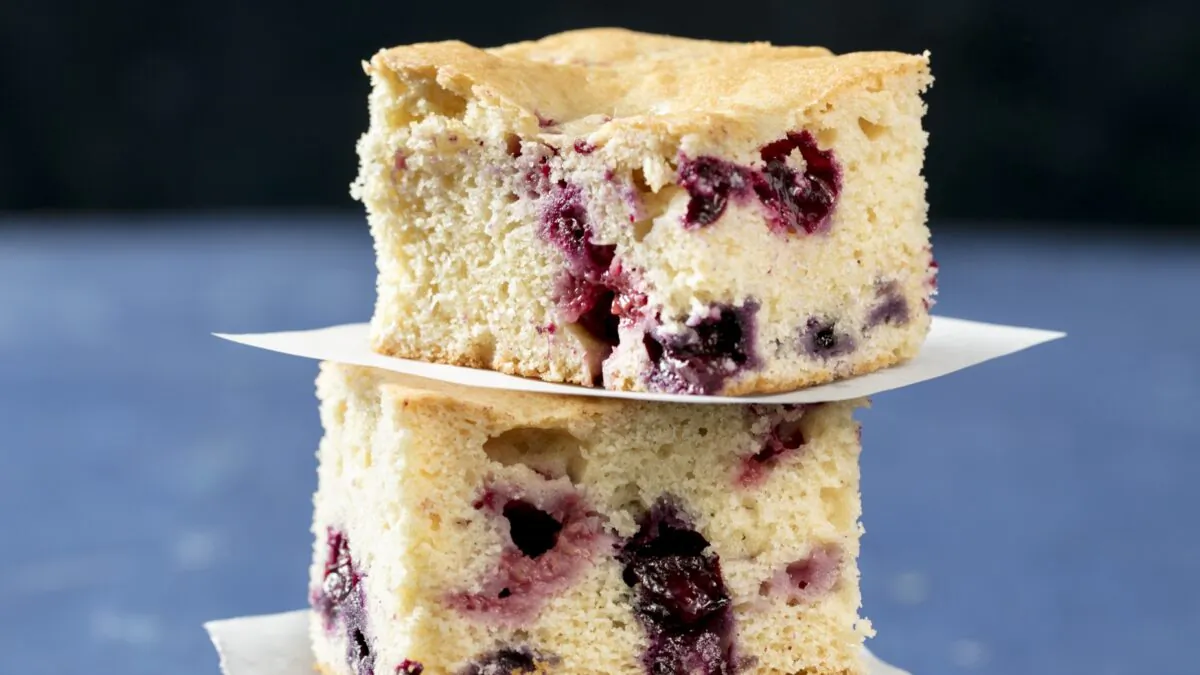 Use fresh or thawed frozen berries for this snack cake. (Elle Simone)