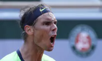 Nadal Drops Set, Beats Schwartzman to Reach French Open SF