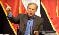 Texas, Arizona Governors Ask All Other States to Send Police to US-Mexico Border