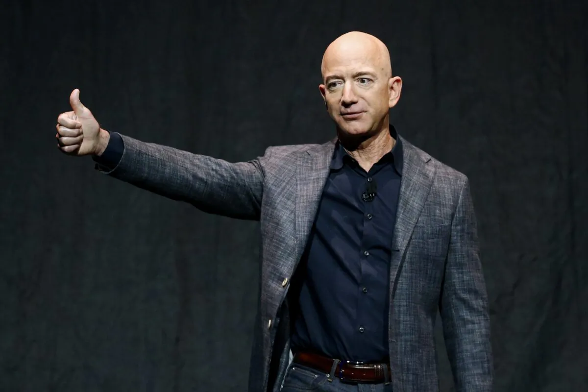 Jeff Bezos speaks at an event before unveiling Blue Origin's Blue Moon lunar lander, in Washington, on May 9, 2019. (Patrick Semansky/AP Photo)