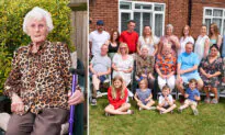 Great-Great-Great-Grandmother With 92 Grandchildren Celebrates Her 100th Birthday