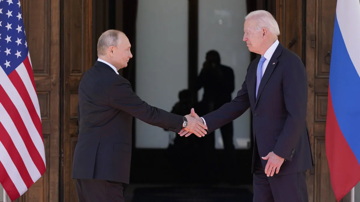 President Joe Biden (R) and Russian President Vladimir Putin (L), arrive to meet at the Villa la Grange in Geneva, Switzerland, on June 16, 2021. (Patrick Semansky/AP Photo)