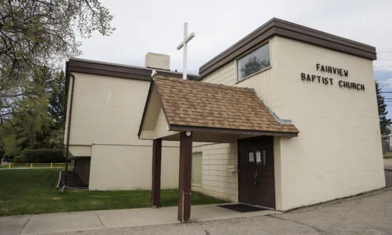 2 Calgary Pastors, Rodeo Company Owner to Be Acquitted After Court Strikes Down COVID Orders