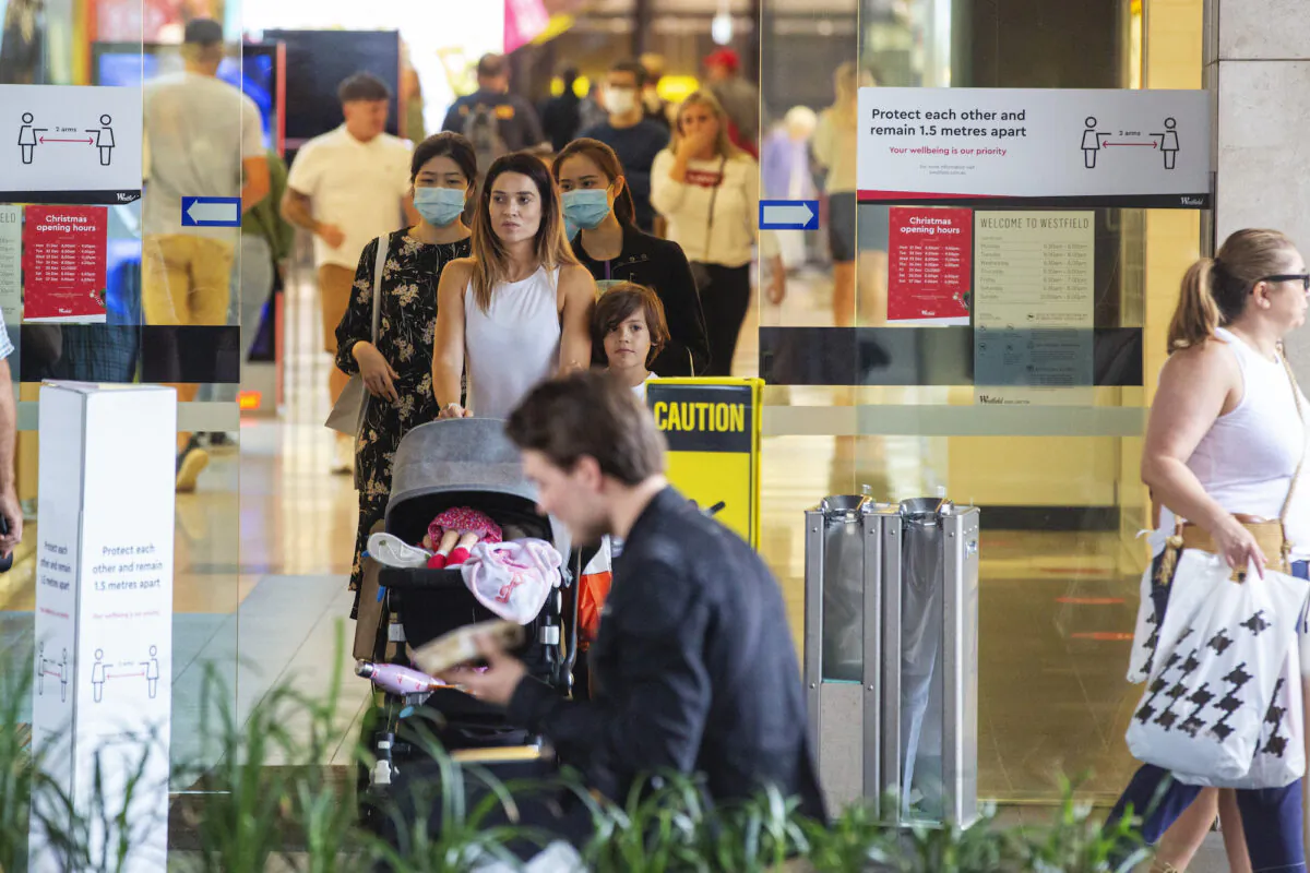 People are seen in  Westfield  Bondi Junction in Sydney, Australia on Dec. 21, 2020.(enny Evans/Getty Images)