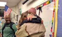 Military Dad Surprises Kids at School