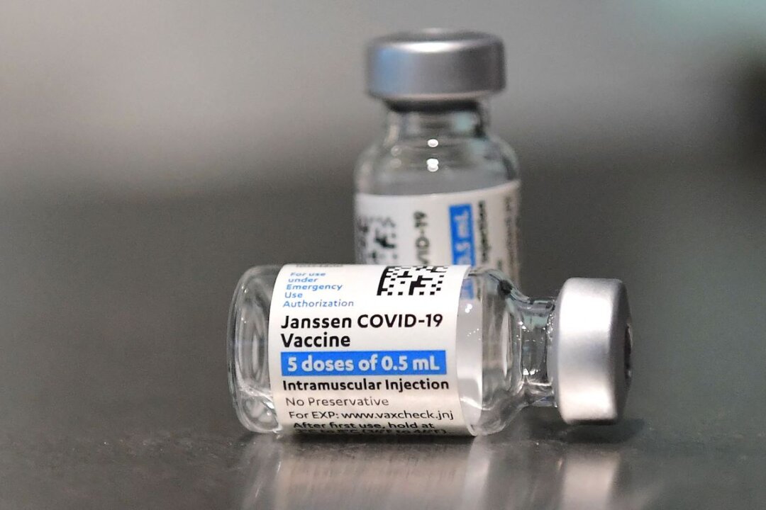 Two bottles of Johnson & Johnson COVID-19 vaccines. (Frederic J. Brown/AFP via Getty Images)