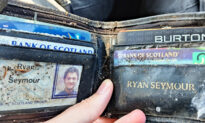 Man Reunites With His Stolen Wallet After 20 Years With All the Cards Still Intact