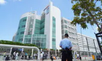 2 Apple Daily Directors Charged in Hong Kong Under Beijing’s National Security Law