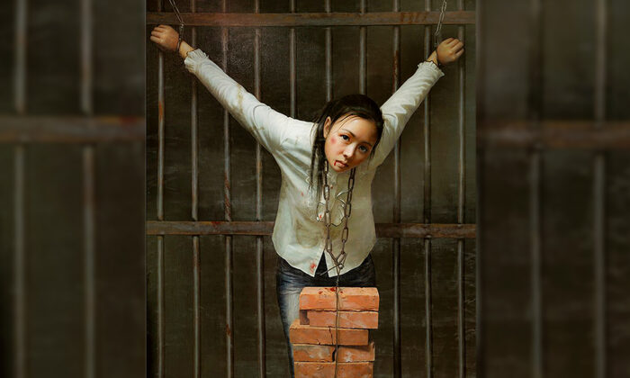 A painting depicting the “hanging bricks around the neck” torture method. It is one of the most common torture methods used to break the spirit of determined Falun Gong practitioners and coerce them to renounce their faith. (FalunArt.org)