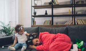 Holistic Ways to Fight Lasting COVID-19 Symptoms