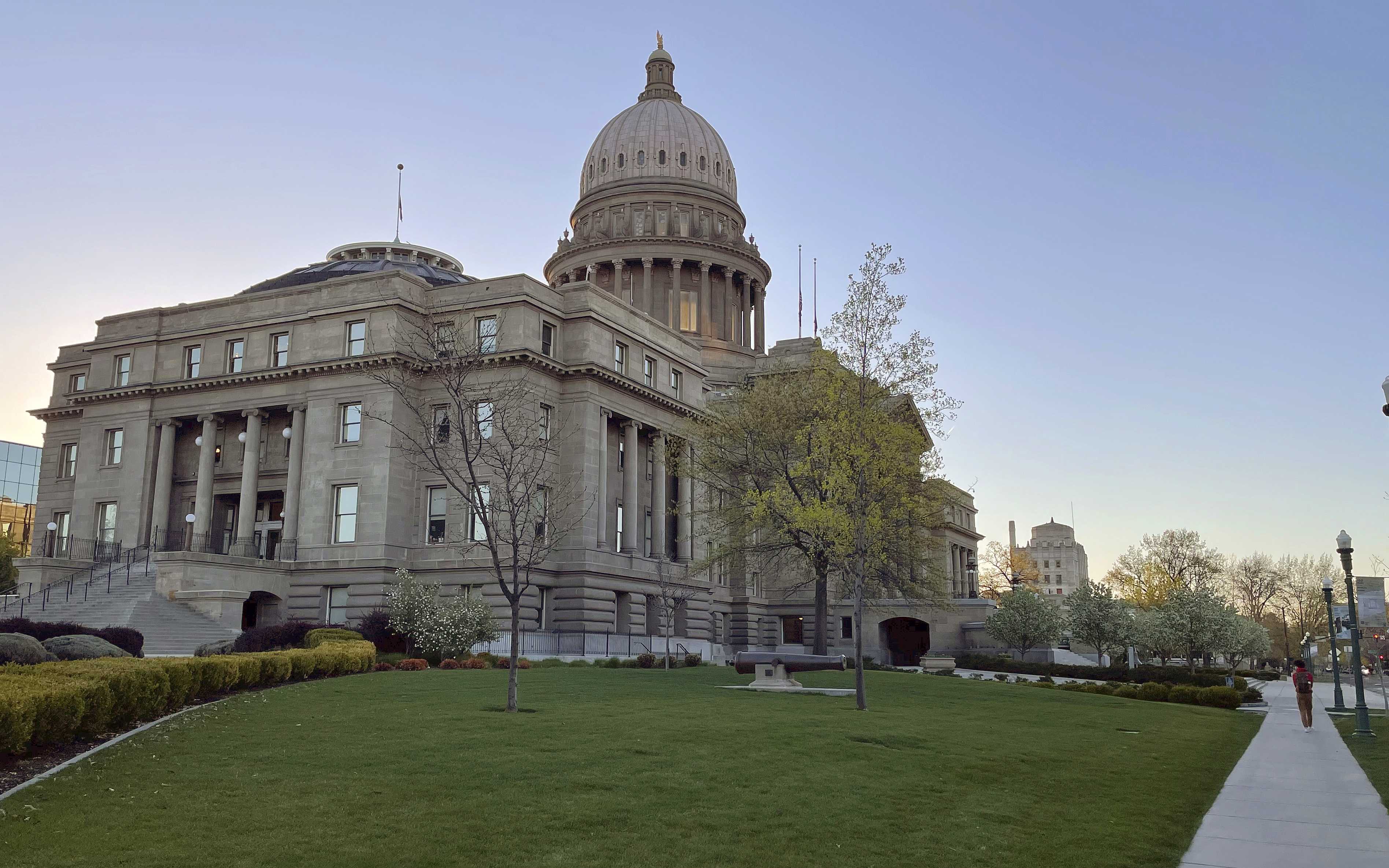Former Idaho Lawmaker Aaron von Ehlinger Handed 20-Year Prison Sentence for Rape of Intern - Vimarsana News