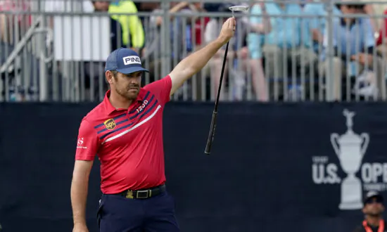 The Eagle Lands at Torrey Pines for Oosthuizen, Hughes