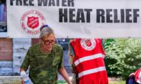 Southwest US States Bake, Wildfire Threatens Arizona Towns