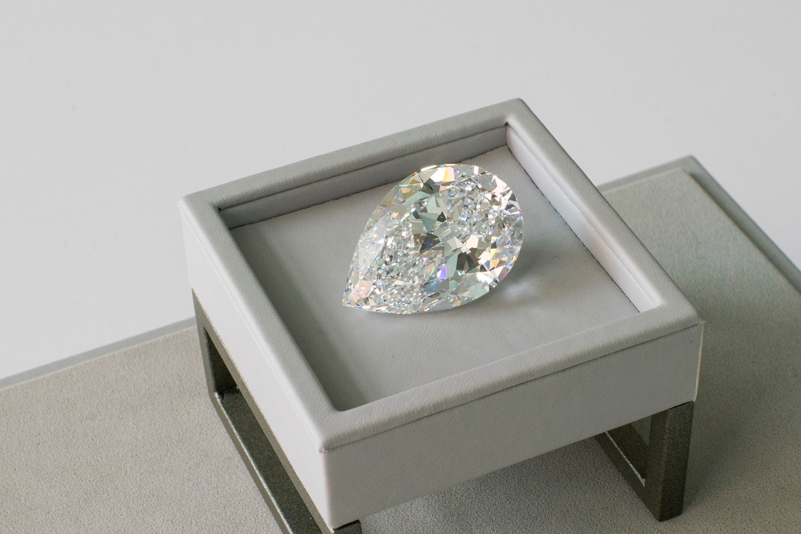 Largest colorless diamond to sell at auction fetches record price