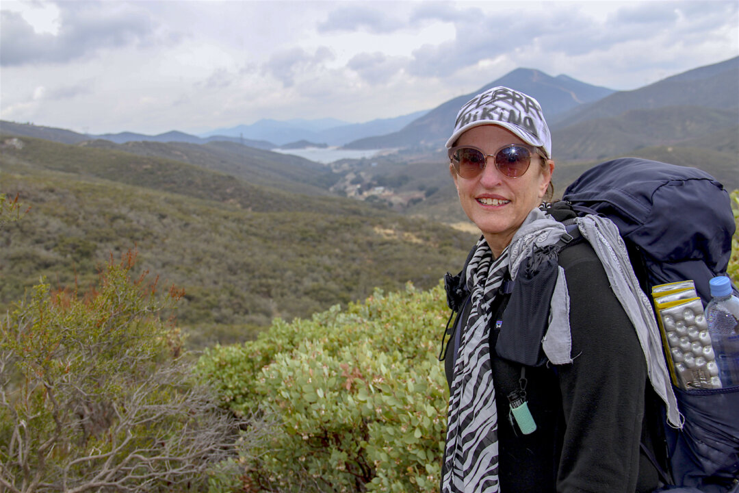 When Cindy Holder Poole, 55, faced a rare form of cancer, she found hiking and nature to be great comforts. (Linda KC Reynolds)