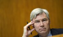 Sen. Whitehouse Defends Membership at Beach Club Accused of Only Accepting White Members