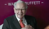 Warren Buffett Resigns From Gates Foundation