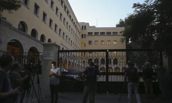 Greece: Bishops Attacked With Caustic Liquid, 10 Hurt