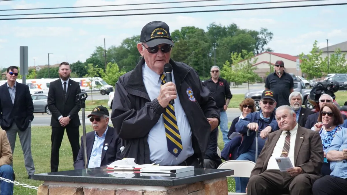 Paul Davis, the vice president of VVA Chapter 850 and president of the VVA Delaware State Council, spoke at the Memorial Day event at Kent County Memorial Park, Del., on May 31, 2021. (Lily Sun/The Epoch Times) 