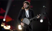 Mumford & Sons Banjoist Quits Band After ‘Cancelled’ Over Tweet to Andy Ngo