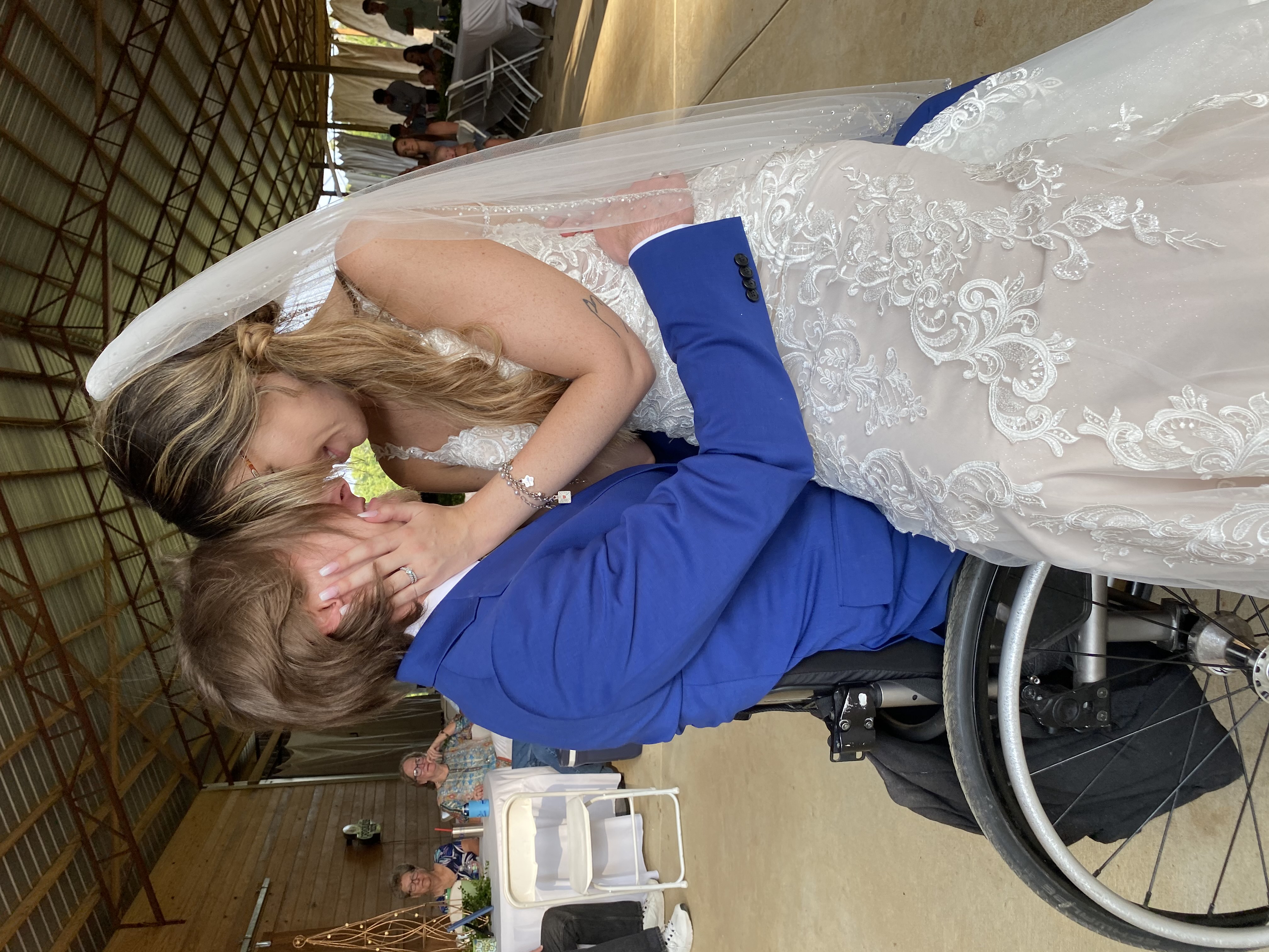 Video: Paralyzed Groom Surprises Bride by Standing and Embracing Her for First  Dance