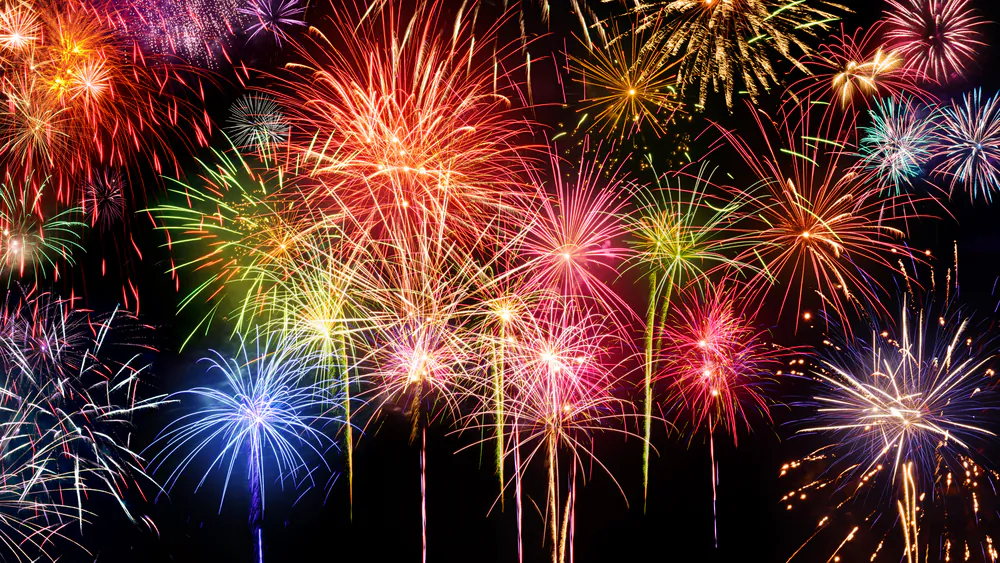 Immerse yourself in American ideals this 4th of July: Watch classic patriotic films.
