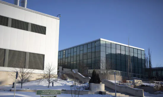 Firing of University of Sask. Surgery Prof Who Voiced Safety Concerns About COVID Shots for Children ‘Deeply Disturbing’: Lawyer
