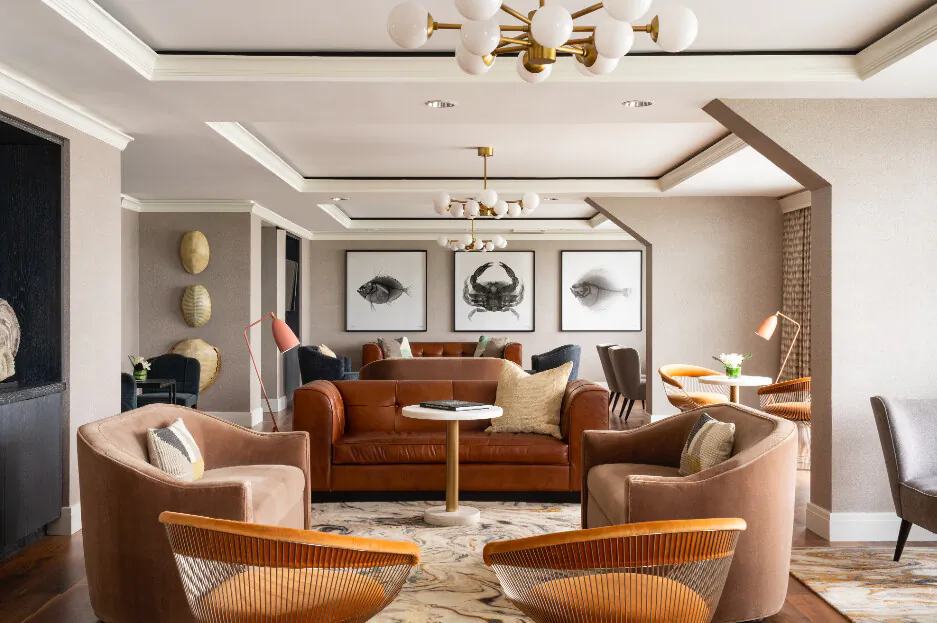 The Club Lounge at The Ritz-Carlton, South Beach. (Courtesy of The Ritz-Carlton, South Beach)