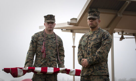 US Military Flies COVID-19 Vaccine to Australia for US Troops